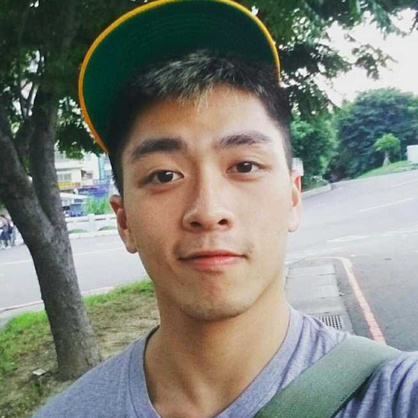 業務專員 陳多多